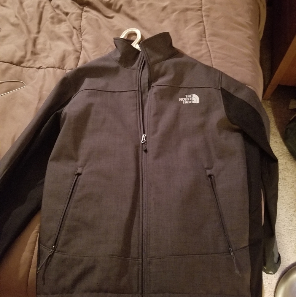 NWOT Mens The North Face jacket